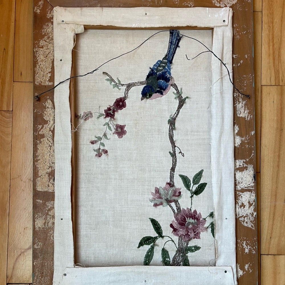 Vintage bird on branch needlework framed art. 1982 - Picture 6 of 8